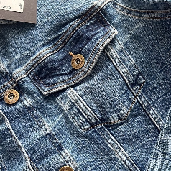 River Island Throwback Denim Jacket - Picture 6 of 14